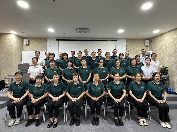 企業(yè)辦公場所保潔服務的重要性與專業(yè)解決方案